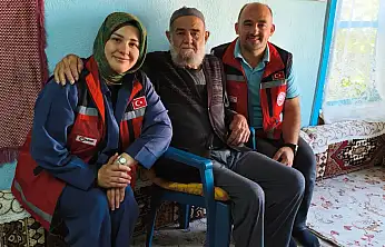 Konya'da şehit babasına anlamlı ziyaret