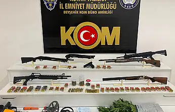 Konya'da tefecilere ağır darbe! Gizli bölmelerden bakın ne çıktı?
