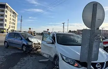 Konya'da yaşanan kazada 3 kişi yaralandı!