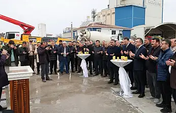 Konya'da yeni sanayi yatırımı: Mısır ve arpa flake fabrikasının temeli atıldı