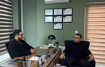 Konya'da yüksek lisans yapan emekli başçavuş, oğluyla meslektaş oldu!