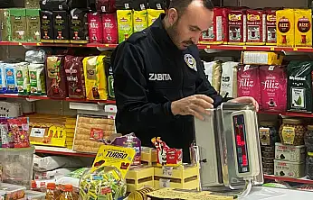 Konya'da zabıta ekiplerinden sıkı denetim: Esnafa hijyen ve etiket kontrolü