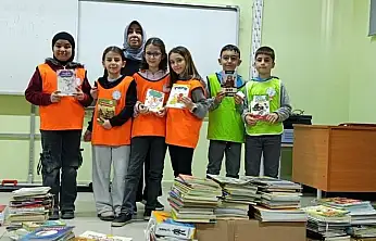 Konya'dan bir kutu kitapla Mardin'e taşınan mutluluk