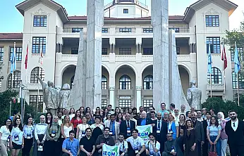Konya'dan dünyaya uzanan başarı: Prof. Dr. İsmail Karaoğlan'a uluslararası alanda üstün başarı ödülü