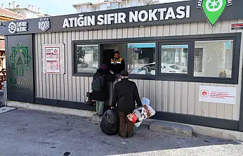 Konya'dan Türkiye'ye örnek model: Atık getirene tam buğday ekmeği!
