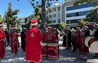 Konya meydanlarında mehter coşkusu