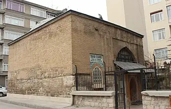 Konya'nın efsanelerle anılan yapısı: Dönbaba Mescidi