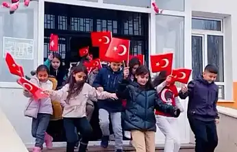 Konya'nın vefalı evlatları bayrağına sahip çıktı