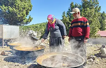 Konya'nın yükseklerinde kaynatılıyor, talebe yetişemiyor