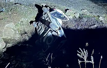 Konya yolunda tek şeride düşen yolda kaza! Aynı aileden 5 kişi yaralandı