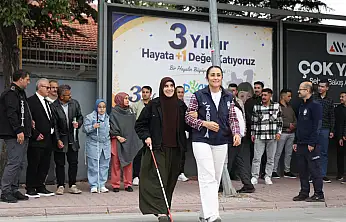 Konya Zabıtası sahaya farkındalıkla iniyor: Görme engelli vatandaşlardan özel eğitim