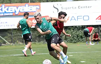 Konyaspor'da Kocaelispor mesaisi sürüyor