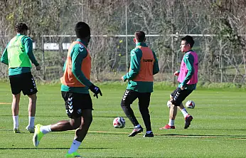 Konyaspor'da umut veren kamp: 'Güçlü bir Konyaspor izleyeceğimizi düşünüyorum'