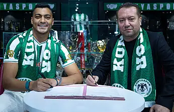 Konyaspor Mostafa Mohammed'e imzayı attırdı