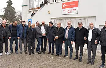 Matbaacı ve Kırtasiyeci Esnafı vefa durağında buluştu: Eller şehitler için semaya açıldı