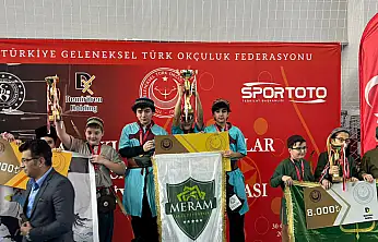 Meramlı sporculardan Konya'ya çifte gurur