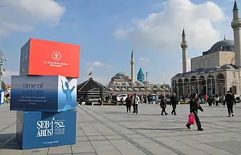 Mevlana için Konya'ya akın ettiler: Vuslat törenleri kenti dünyaya açtı