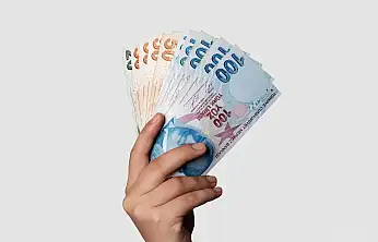 Paçalarından para akıyor! Ünlü ekonomist, 'büyük provokasyon' diyerek duyurdu...