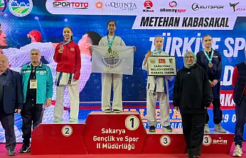 Sarayönü Belediyespor'dan Süper Toto Türkiye Yıldızlar Ligi'nde büyük başarı