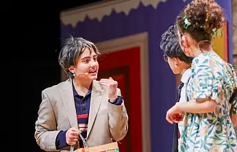 Selçuklu'da minik oyunculardan kahkaha dolu gösteri