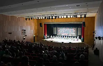 Selçuklu'da sanat rüzgârı esti! Kursiyerlerden büyüleyici performans