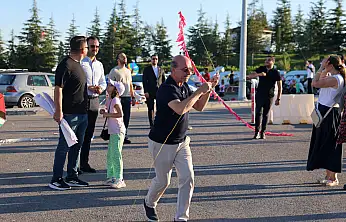 Selçuklu'da uçurtmalar gökyüzünü renklendirdi