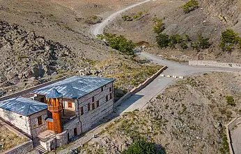 Sille'de tarihi bir yapı: Karataş Camii