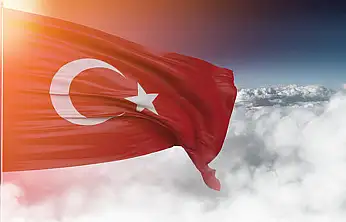 Türk Bayrağı İle Bunları Yapıyorsanız Suç İşliyor Olabilirsiniz!