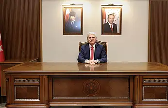 Vali İbrahim Akın'dan 29 Ekim mesajı: 'İstiklalden İstikbale Cumhuriyet'