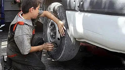 Başkan Demirel'den çıraklık ve staj sigortası çağrısı: 'Çıraklıkta geçen yıllar yok sayılamaz'