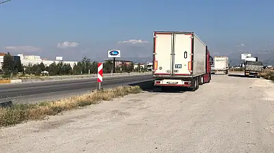 Konya'da kan donduran olay: Vurup araçtan mı attılar?