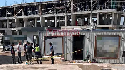 Konya'daki inşaatta kanlı kavga: Maket bıçağıyla saldırdı!
