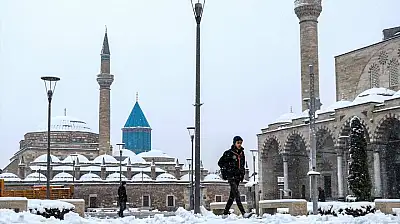 Konya yağışa doyacak! Kar görünüyor… Bu tarihlere dikkat
