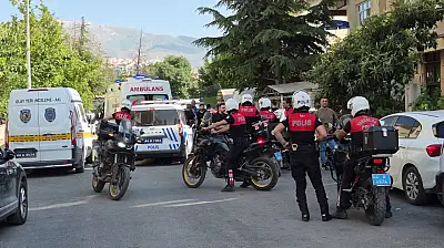 Korkunç cinayet: Tabancayla kızını öldürüp, eşini ve diğer çocuğunu yaraladı