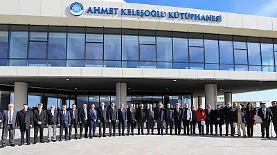 NEÜ'de tarihi yükseliş: 'Dünyada ilk 500' hedefi gerçekleşti