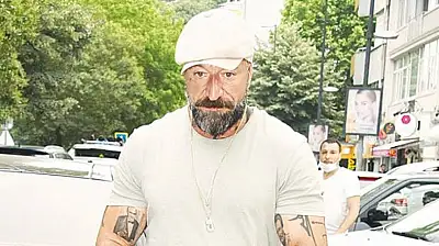 Önder Öztarhan kimdir? Eşi kimdir? Önder Öztarhan'ın annesi kimdir? Deniz Öztarhan kimdir? Öldü mü?
