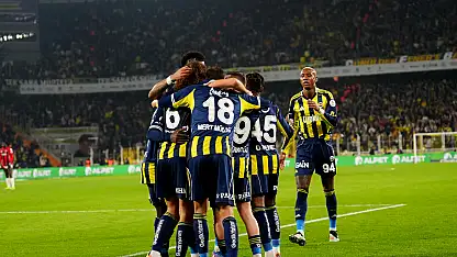 Fenerbahçe 3. kez ilk yarıda 3 gol attı! Konyaspor'un ardından Gençlerbirliği'ne de erken darbe