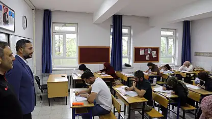 Konya'da gençlere KPSS desteği: İlk deneme sınavı tamamlandı