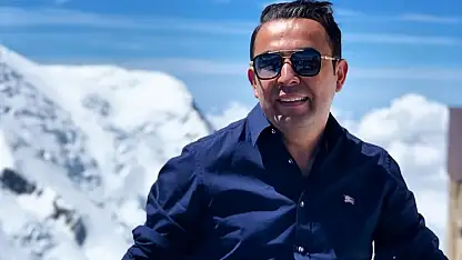 Tahir Sarıkaya kimdir? Tahir Sarıkaya kaç yaşında? Tahir Sarıkaya evli mi? Tahir Sarıkaya Beyaz TV'de hangi programı sunuyor?