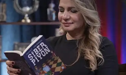 Kurtaran'dan dijital dünyaya dikkat çeken roman: 'Siber Piyon' okurla buluştu