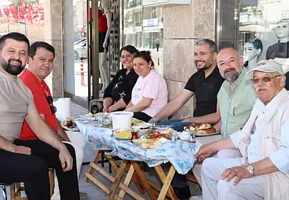 Ilgın Belediye Başkanı Ömer Apil esnafla bir araya geldi