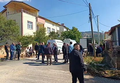 Konya'da feci kazada hayatını kaybeden aile son yolculuğuna uğurlandı