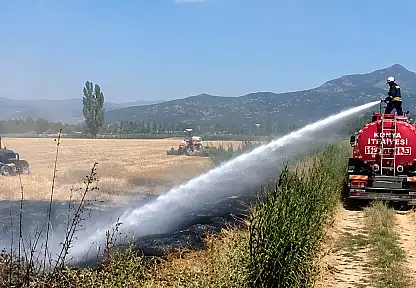 Konya'da korku dolu anlar: Alevler evlere yaklaştı!