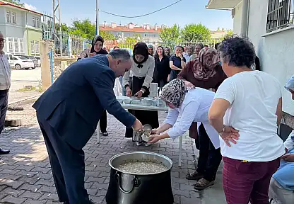 Konya'da Muharrem ayının bereketi aynı sofrada paylaşıldı