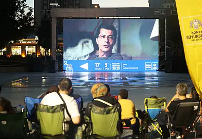 Konya'da yaz akşamları sinemayla renkleniyor: Açık hava sinema günleri başladı!