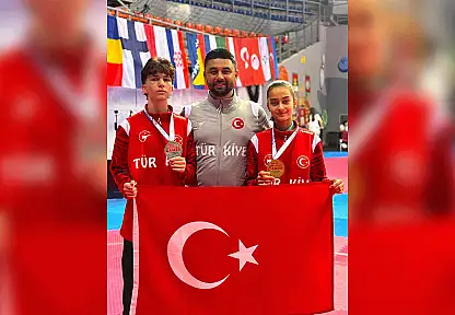 Konya'nın genç tekvandocularından Avrupa'da çifte başarı
