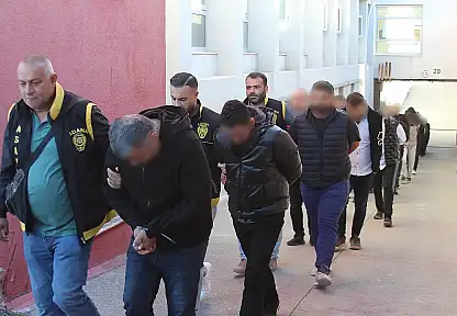 Kurgulanmış trafik kazalarıyla sigorta vurgunu! Konya da soruşturmada, 58 kişi tutuklandı