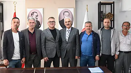 Başkan Ustaoğlu siyasi parti ilçe başkanları ile buluştu!
