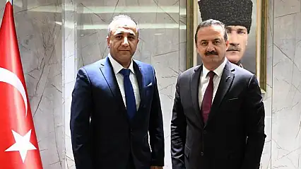 Türk bayrağına alçak saldırıya Konya'dan sert tepki!