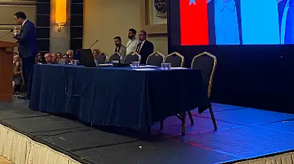 Yeni Parti Konya'da gövde gösterisi yaptı!
